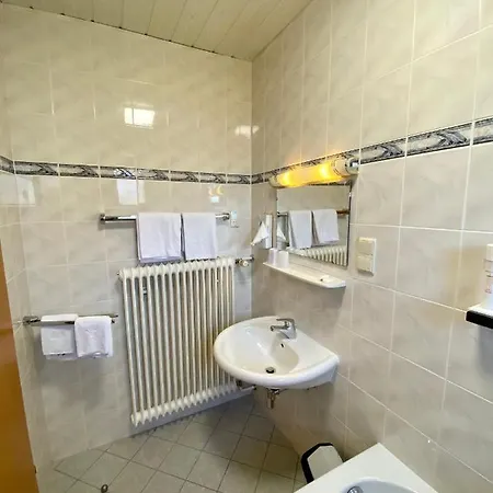 Traude Bed & Breakfast Graz