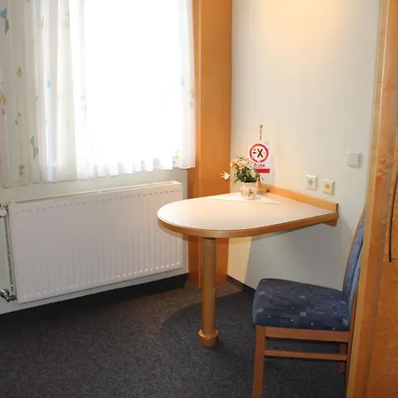 Traude Bed & Breakfast Graz